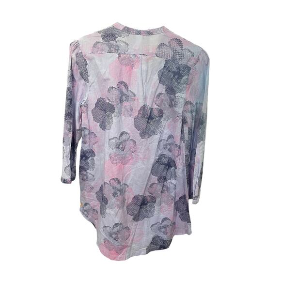 Lucy Floral Top M – Henley, Cotton, 3/4 Sleeve, NWT - Picture 6 of 9
